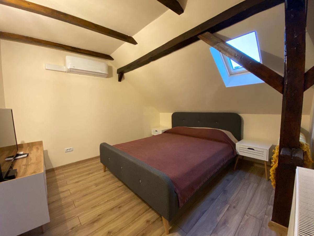House Homestay